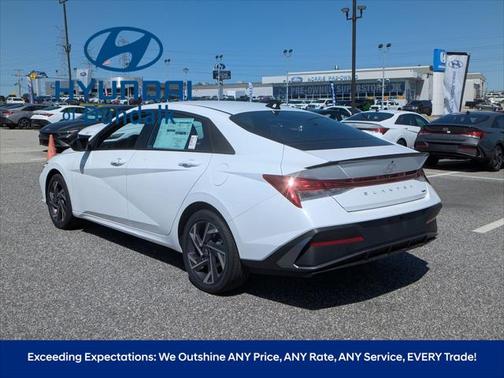 2025 Hyundai ELANTRA Sport