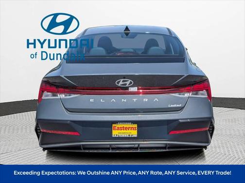2025 Hyundai ELANTRA Limited
