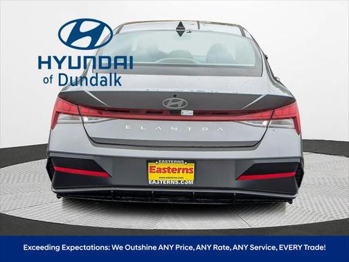 2025 Hyundai ELANTRA SEL