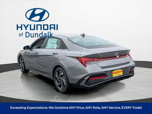 2025 Hyundai ELANTRA SEL