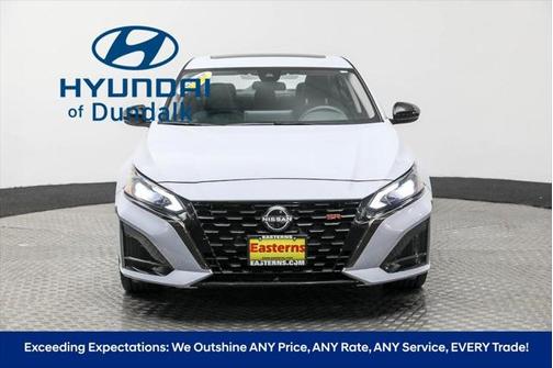 2023 Nissan Altima SR FWD