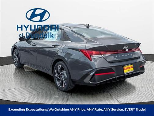 2025 Hyundai ELANTRA SEL