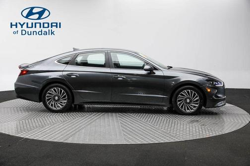 2022 Hyundai SONATA Hybrid Limited