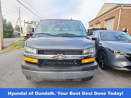 2017 Chevrolet Express 3500 LT