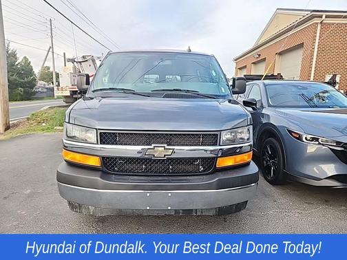 2017 Chevrolet Express 3500 LT