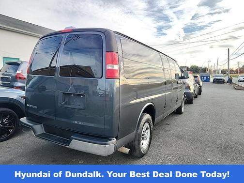 2017 Chevrolet Express 3500 LT