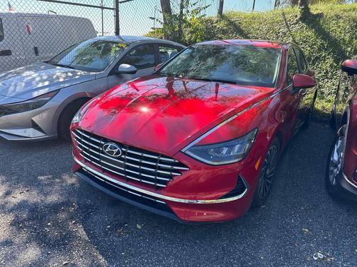 2020 Hyundai SONATA Hybrid SE