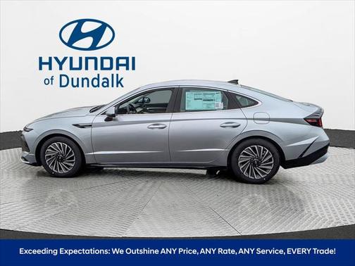 2025 Hyundai SONATA Hybrid SE
