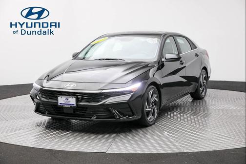 2025 Hyundai ELANTRA SEL