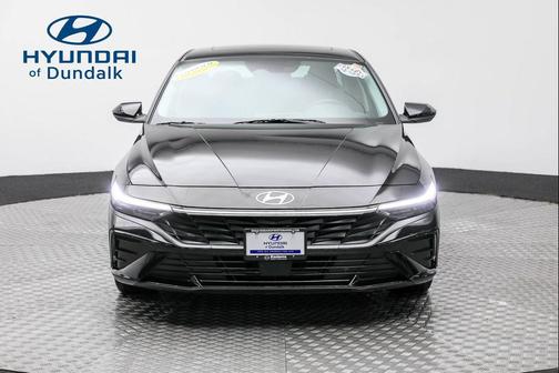 2025 Hyundai ELANTRA SEL