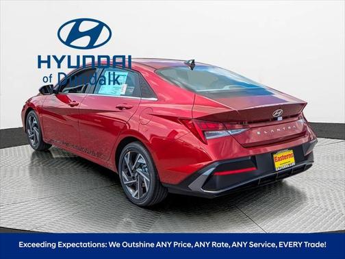 2025 Hyundai ELANTRA SEL