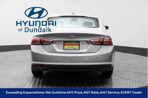 2022 Chevrolet Malibu FWD LT