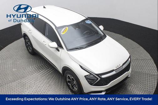 2024 Kia Sportage LX