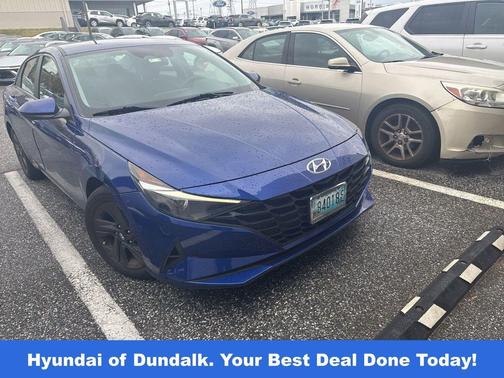 2023 Hyundai ELANTRA SEL