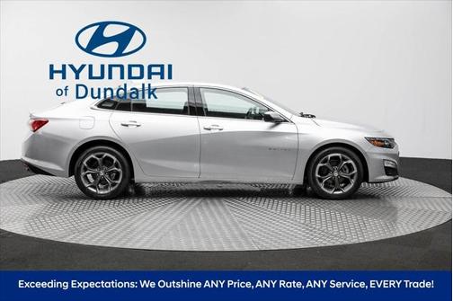 2022 Chevrolet Malibu FWD LT
