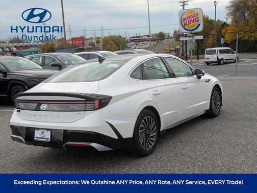 2026 Hyundai SONATA Hybrid Limited