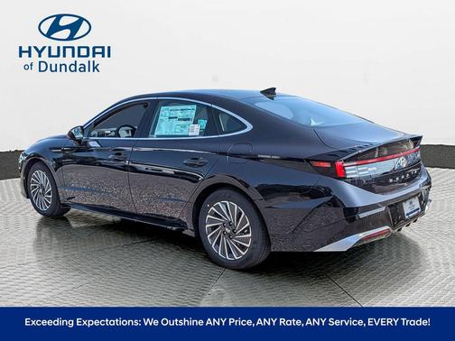 2025 Hyundai SONATA Hybrid SE