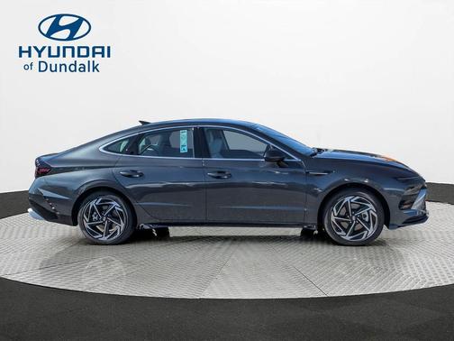 2026 Hyundai SONATA SEL