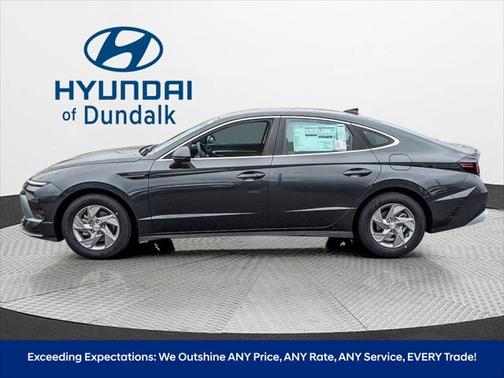 2025 Hyundai SONATA SE