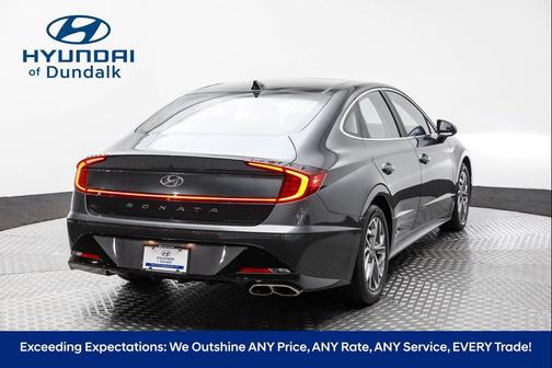 2022 Hyundai SONATA SEL