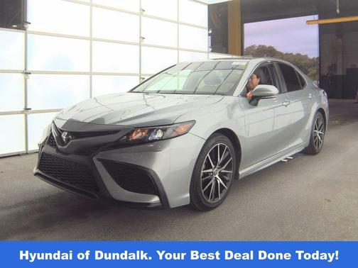 2022 Toyota Camry SE