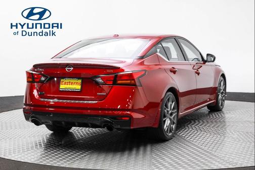 2023 Nissan Altima SR VC-Turbo FWD