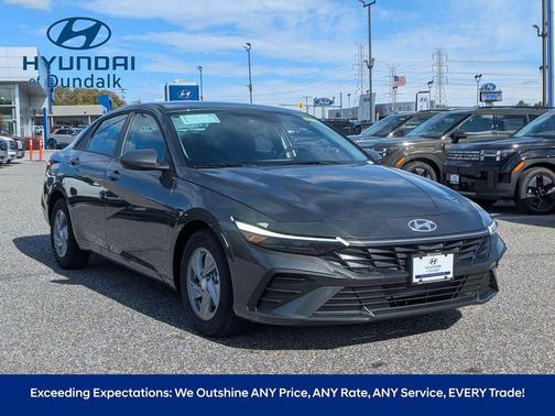 2025 Hyundai ELANTRA SE