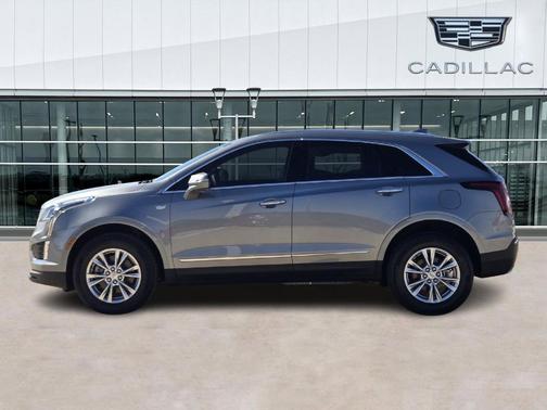 2025 Cadillac XT5 Luxury