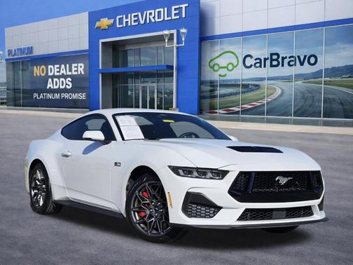 Oxford White 2024 Ford Mustang GT Premium