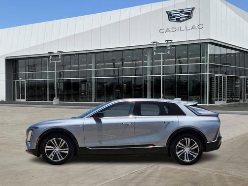 2025 Cadillac LYRIQ Luxury