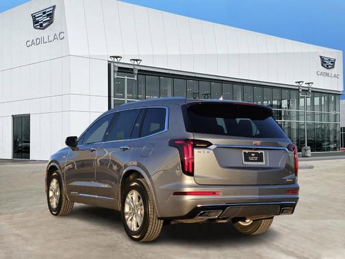 2025 Cadillac XT6 Luxury FWD