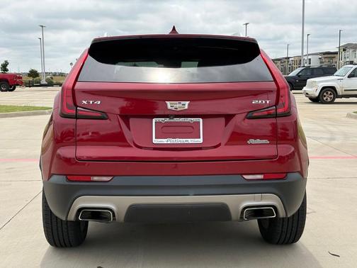 Red Horizon Tintcoat 2019 Cadillac XT4 Premium Luxury