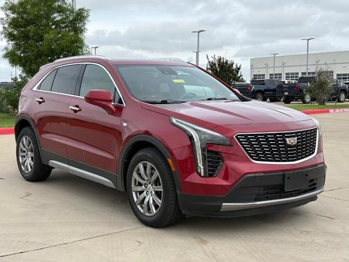 Red Horizon Tintcoat 2019 Cadillac XT4 Premium Luxury