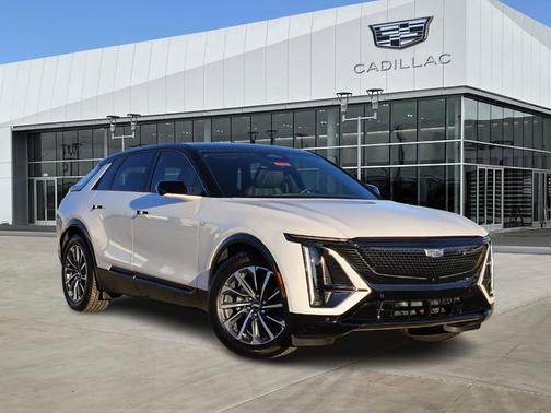 2025 Cadillac LYRIQ Sport