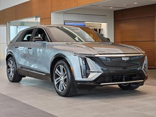 2025 Cadillac LYRIQ Luxury
