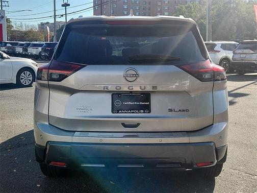 2024 Nissan Rogue SL