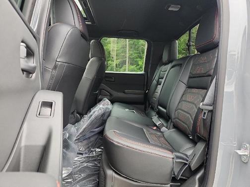 Boulder Gray Pearl 2026 Nissan Frontier PRO-4X