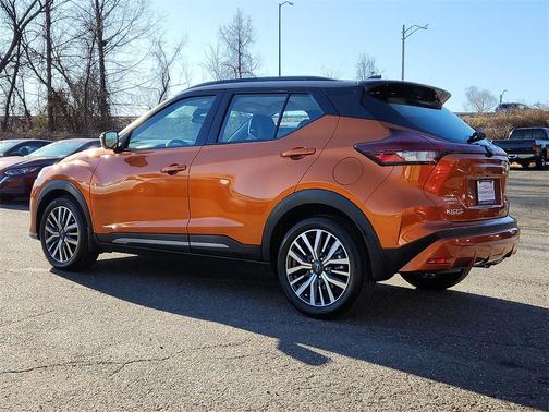 2024 Nissan Kicks SR