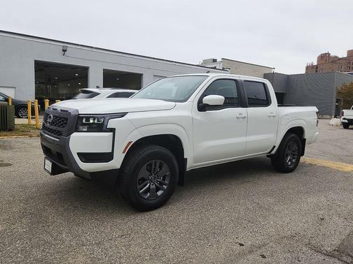 Glacier White 2026 Nissan Frontier SV