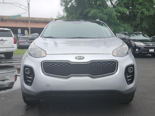 Sparkling Silver 2018 Kia Sportage EX