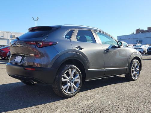 2022 Mazda CX-30 2.5 S Select Package