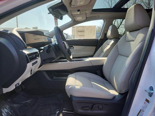 Everest White Pearl Tricoat 2026 Nissan Murano SL