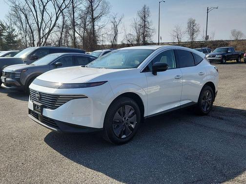 Everest White Pearl Tricoat 2026 Nissan Murano SL