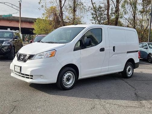 2021 Nissan NV200 S