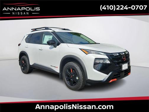 Everest White Pearl Tricoat 2026 Nissan Rogue Rock Creek
