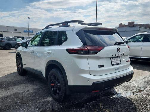 Everest White Pearl Tricoat 2026 Nissan Rogue Rock Creek