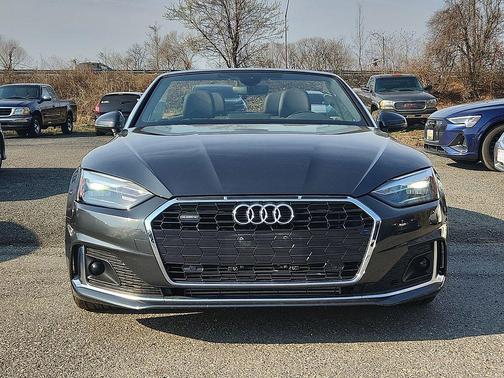 Manhattan Gray Metallic/Black Roof 2022 Audi A5 45 Premium
