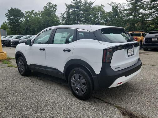 Fresh Powder 2026 Nissan Kicks S