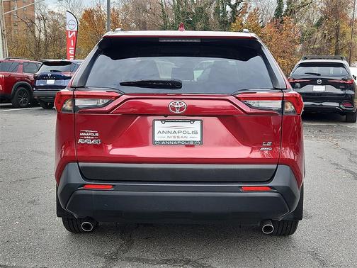 2019 Toyota RAV4 LE