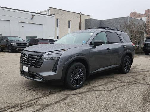 Gun Metallic 2026 Nissan Pathfinder SL